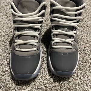 Nike Jordan Retro Cool Grey 7Y